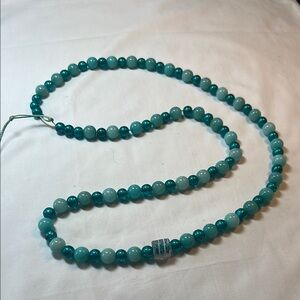 Chic Turquoise Beaded Necklace